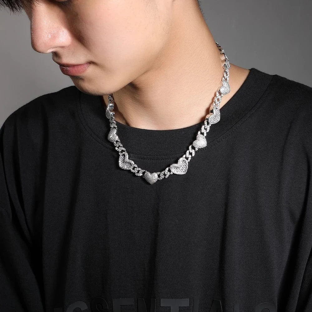 New Arrival Charmed CZ Heart Cuban Choker Bezel Heart Necklace Women Choker Chain Jewelry