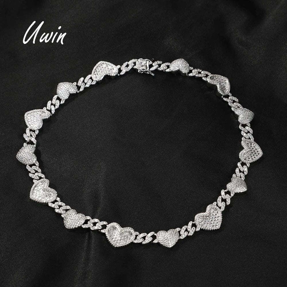 New Arrival Charmed CZ Heart Cuban Choker Bezel Heart Necklace Women Choker Chain Jewelry