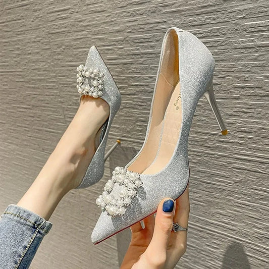New Arrival Women Pumps Fashion Point Toe Pearls Buckle Stiletto Wedding High Heel Pumps for Ladies