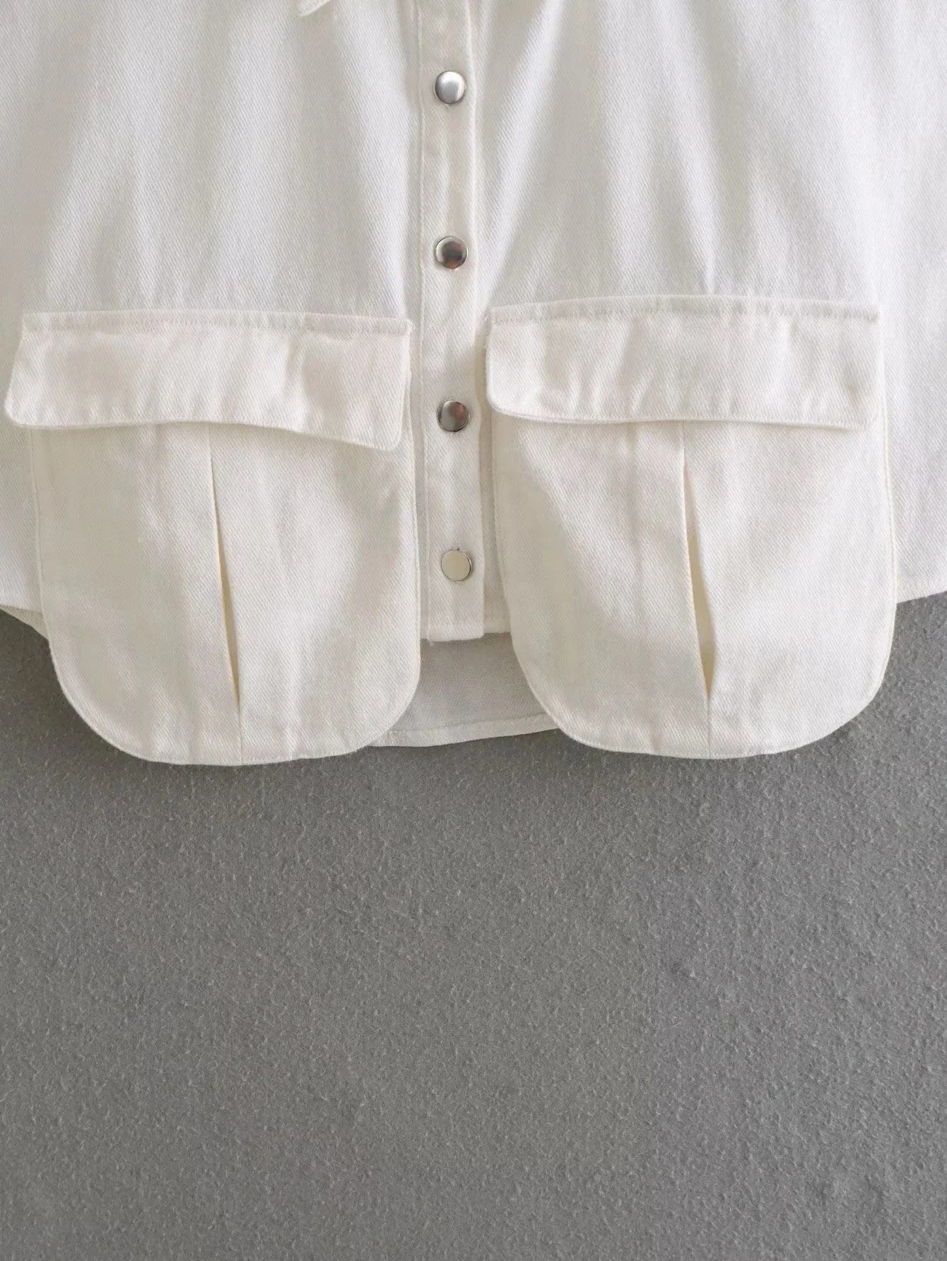 New Arrivals 2024 Hot Sale 3-Color Double Pocket Decorative Denim Top Fashion High Quality Sleeveless Button Denim Vest Jacket