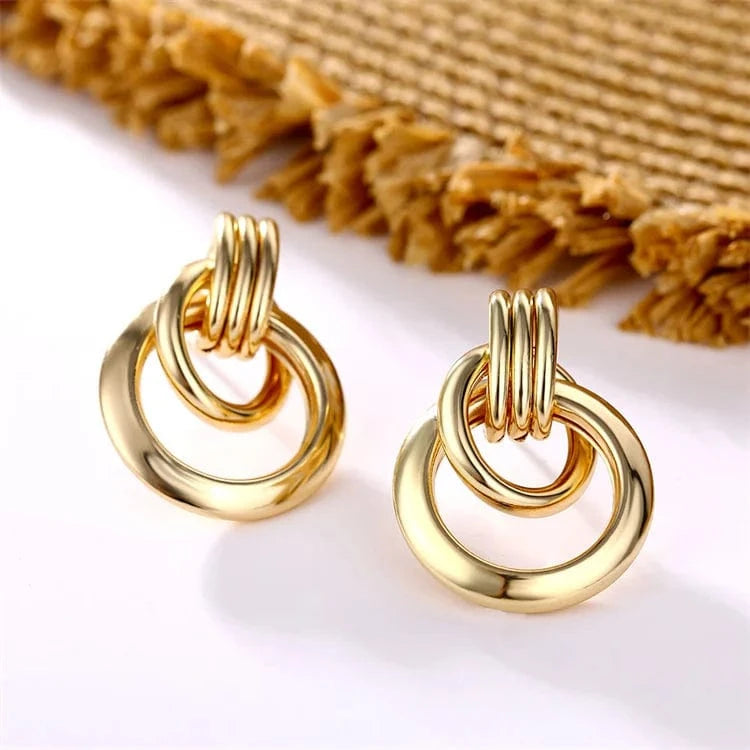 New Big Circle Round Hoop Earrings for Women's Fashion Statement Golden Punk Charm Earrings Party Jewelry