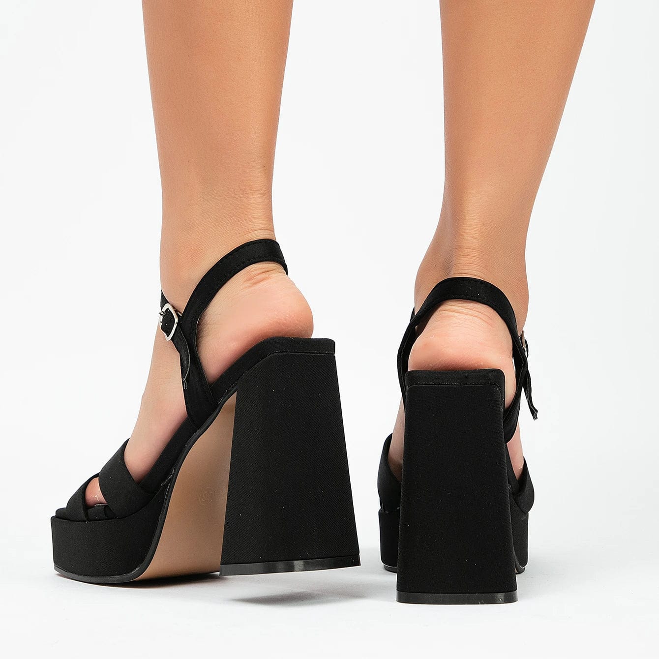New Platform High Heel Sandals Flat Buckle Women's Chunky Heel Sandals 2025