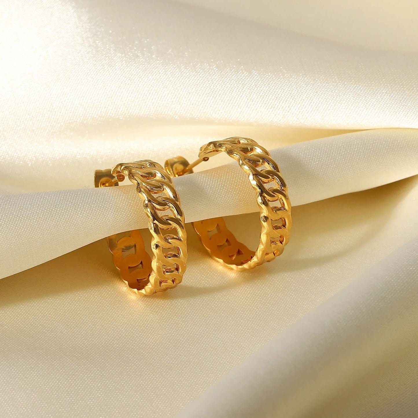 New Stainless Steel Hoop Party Girls Trendy 18K Gold Plated Cuban Chain C-Shaped Earrings For Women