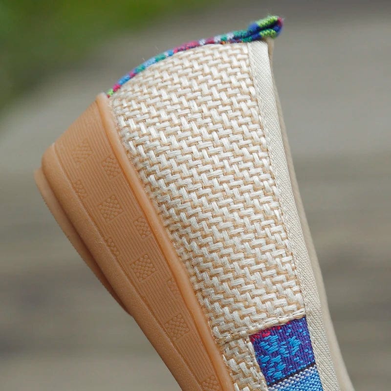 New styles arrival wholesale mary jane shoes woman casual slip-on canvas traditional loafers low price export big size 42 cheap