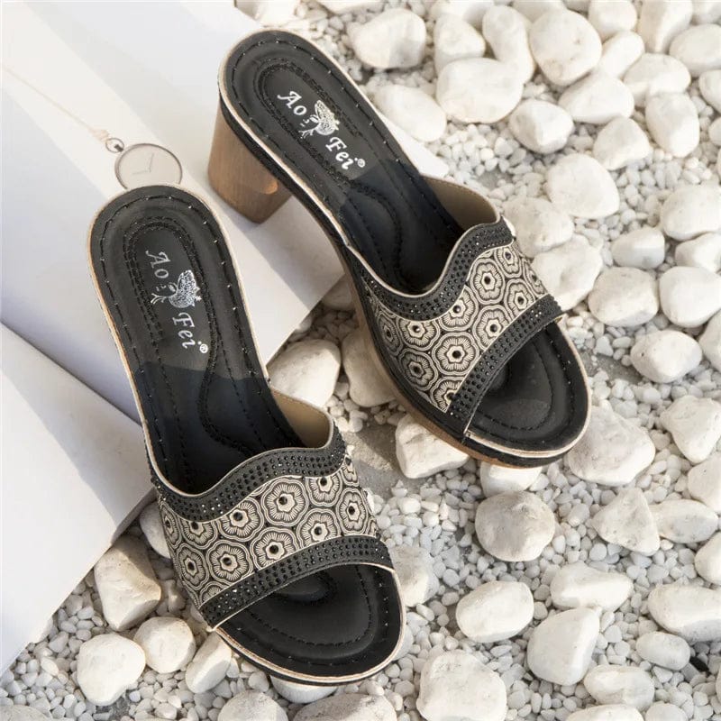 New Summer Fish-mouth Beach Female Block Heels Sandals Women Soft Sole Casual Wedges Slippers