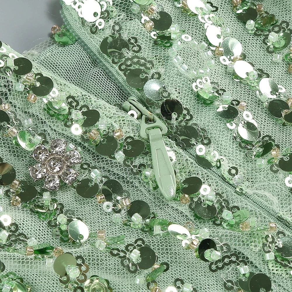 New Women's Sleeveless Halter Backless Cut out Skirt Sexy Sequin Design Dress Mini Evening Dress High Fashion Luxury Dress