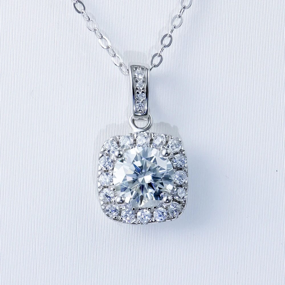 Newest 925 Silver Fine Jewelry Pendants Charms 2 carat Moissanite Diamond Gemstone Jesus Cross Classical Chain Pendant Necklace