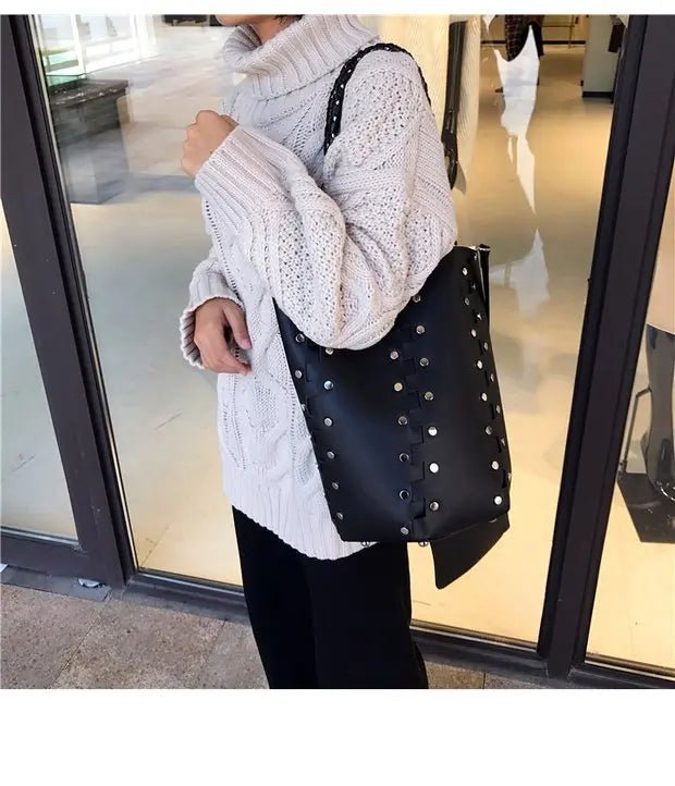 Original Brand Chain Bucket Bag New Handbag Rivet Shoulder Bags for Women Сумка Женская - SN Wigs & More