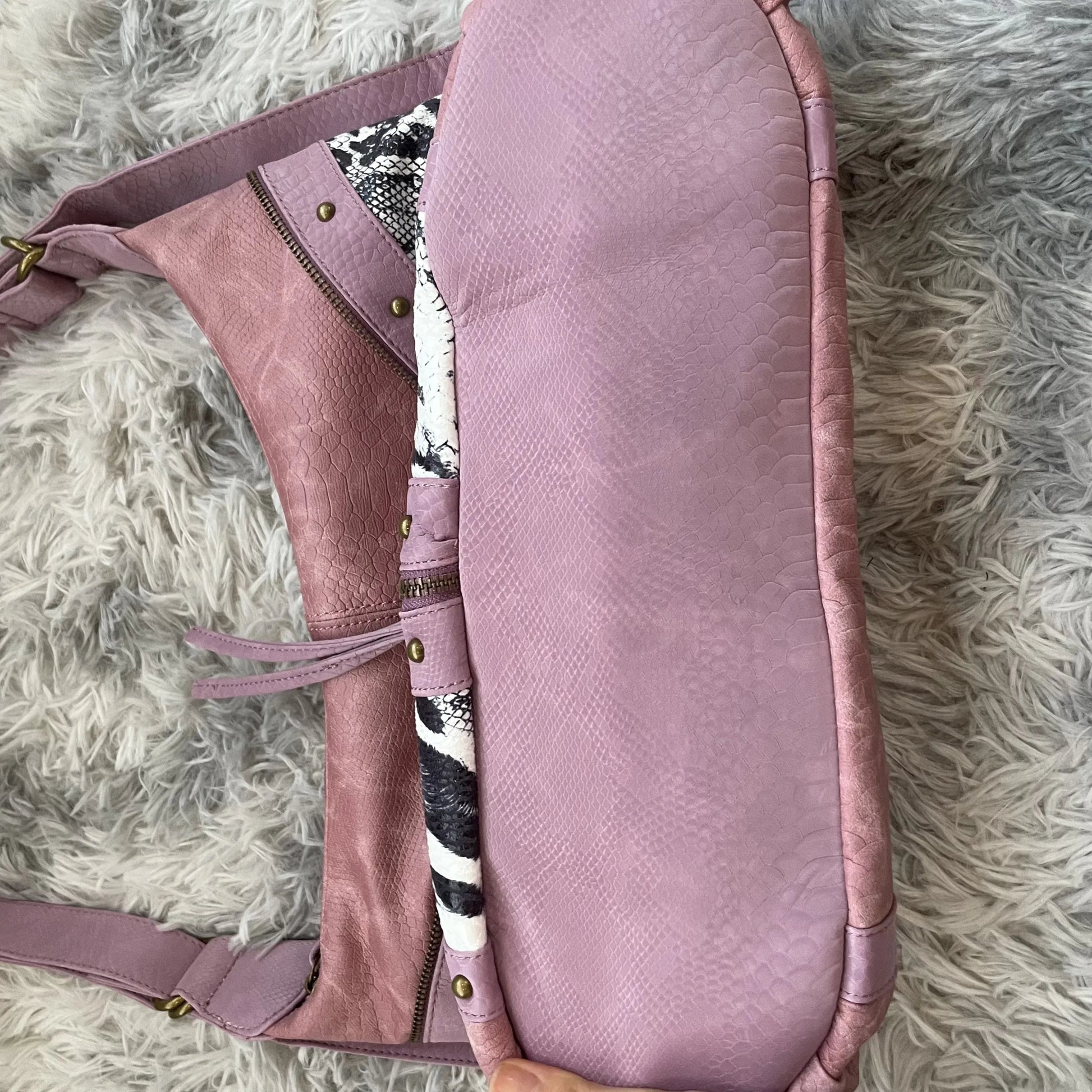 Original Design Retro Rivet Leopard Print Punk Backpack Commuter Large Capacity Tote Crossbody Bags for Women Hot Selling - SN Wigs & More