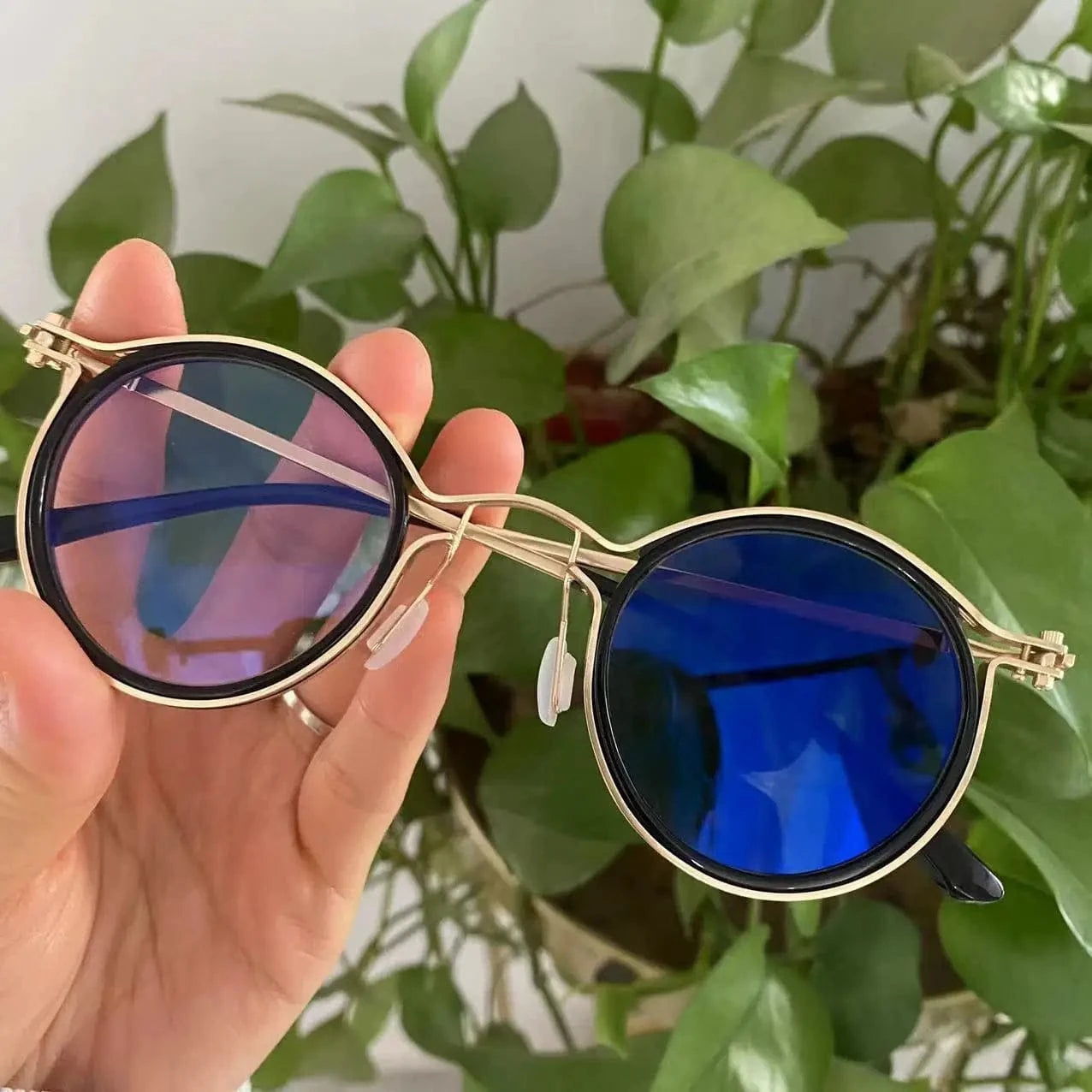 P2 / Cat Eye anti blue light photochromic white gold metal diamond 2024 photogray anti reflection bezel computer women frames for eye glasses