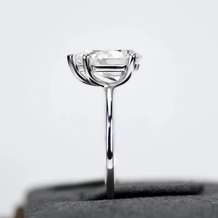 Pear shape moissanite gemstone with GRA  high quality lady's ring pear cut S925 women jewelry