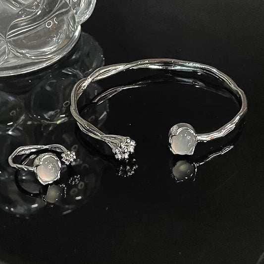 Personalised Bracelet Moonlight Stone Women Fashion Ring Opening French Gemstone Metal Bangle Ring Jewelry