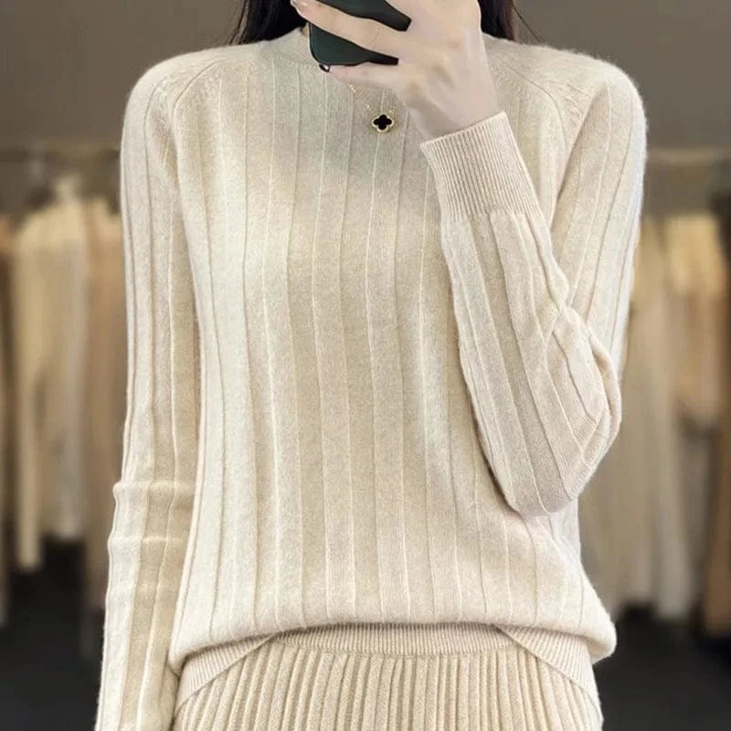 Plus Size / Beige 2024 Autumn and winter high-quality fashion women selling solid color crew-neck long-sleeved knitted pullover sweater