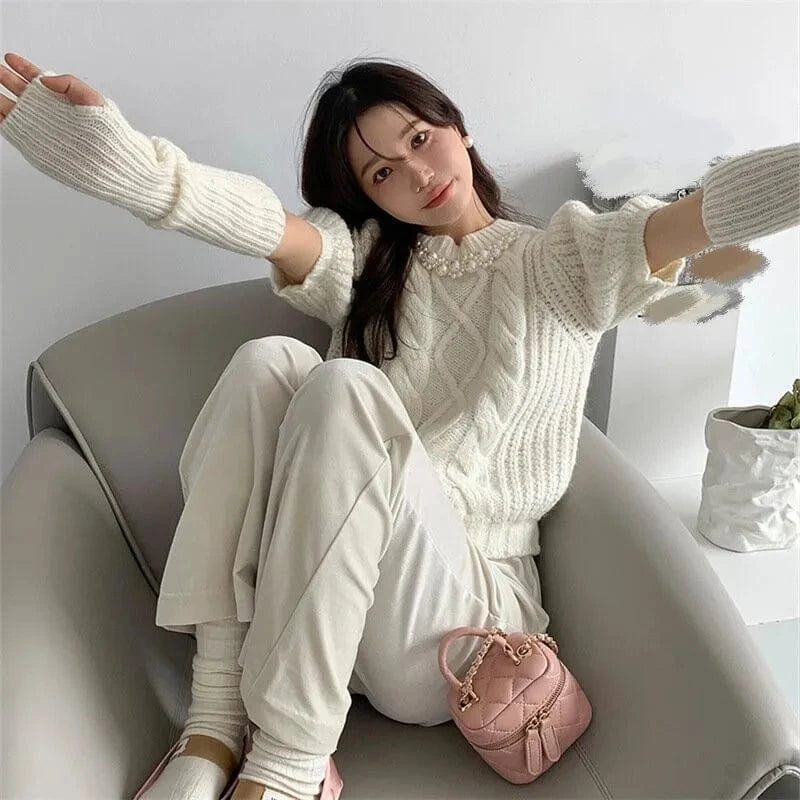 Plus Size / White Vietnam Cambodia Thailand Malaysia Indonesia Philippines new round neck long sleeve nailed bead women's pullover sweater