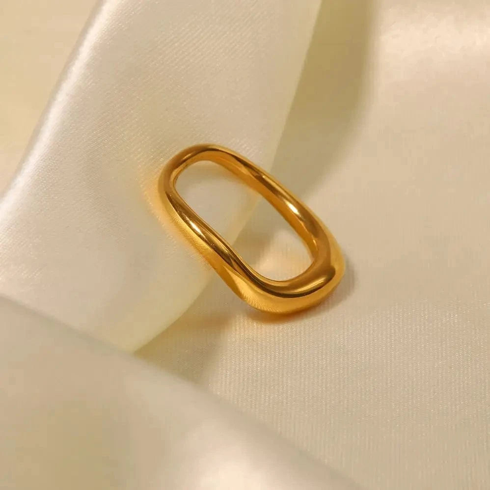 R2002 Arrival Jewelry Geometric 18K Gold Plated Stainless Steel Irregular Wavy Finger Ring for Girls