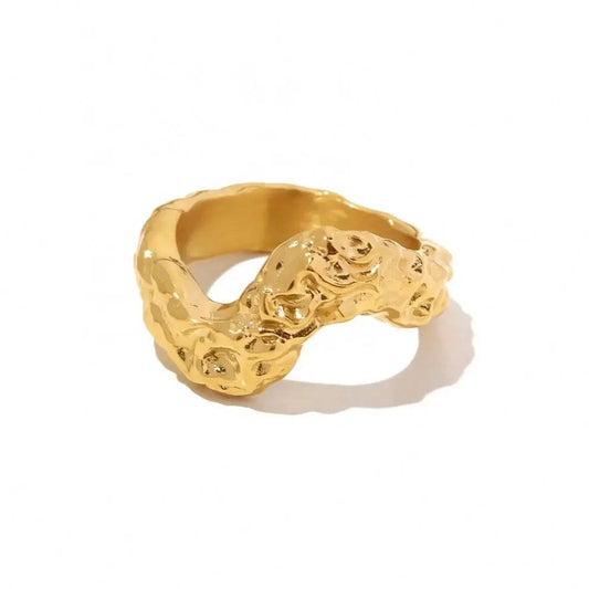 R2071 Punk 18K Gold Plated Stainless Steel V Shape Hammered Surface Minimalist Hip Hop Rings Jewelry