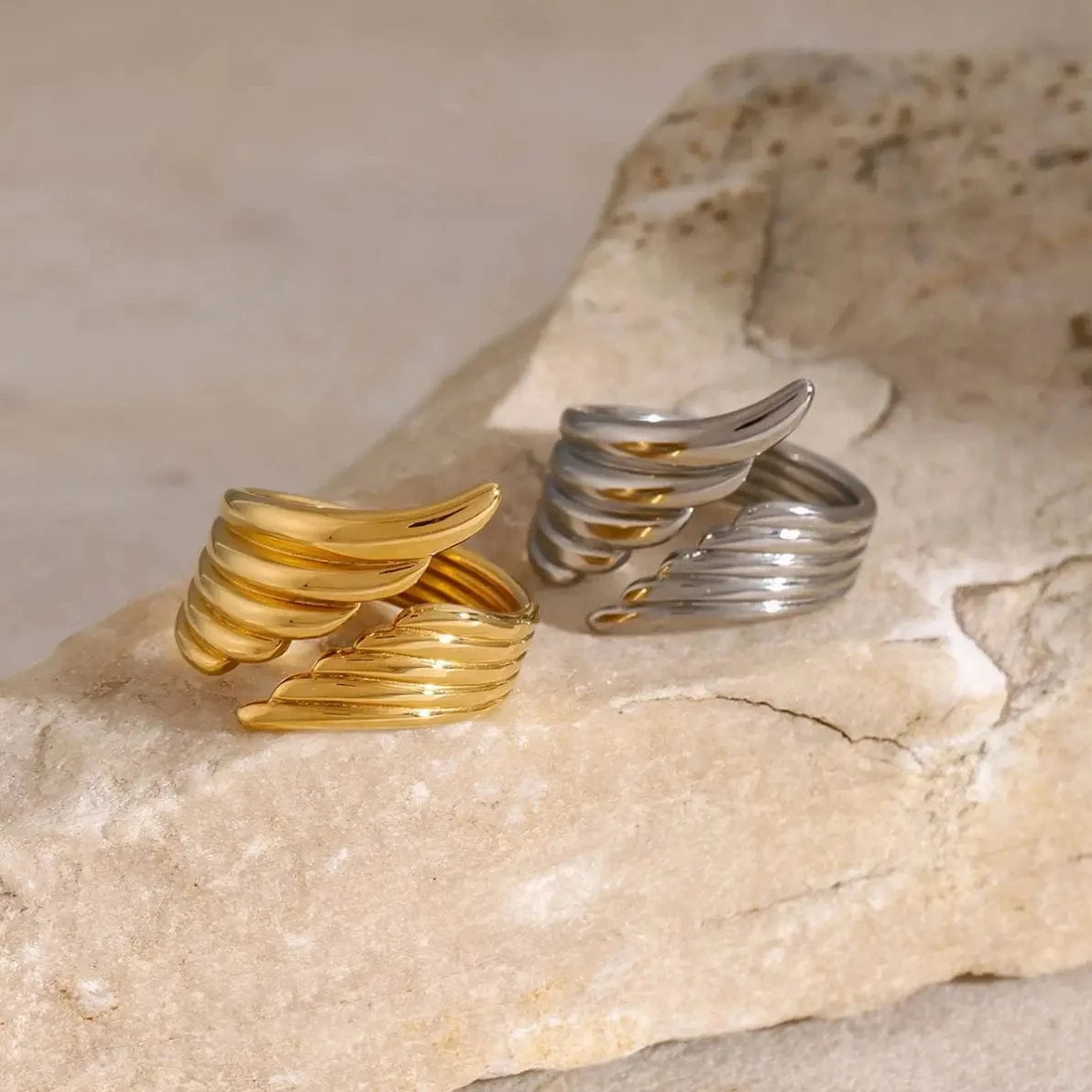 R2646 Designer Stainless Steel Rings Fashion Jewelry Women 18K Gold Plated Wing Open Ring