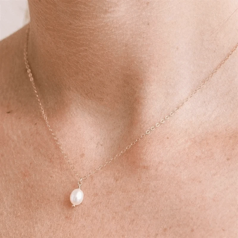 Rakol NP5215 Wholesale Tiny 18K Gold Pearl Necklace Fashion Dainty Pearls Pendant Choker Necklaces For Women Girl Jewelry