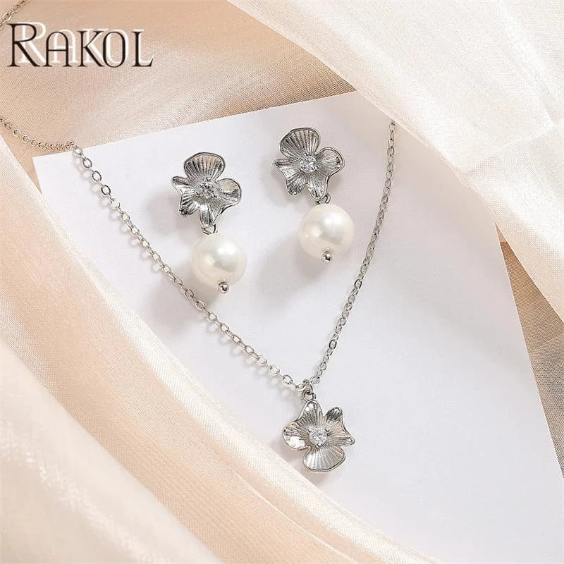 RAKOL SP3579 Fashion Pearl Pendant Necklace Earrings Jewelry Set 2023 AAA Zirconia Flower Set Real Gold Plated Jewelry Set