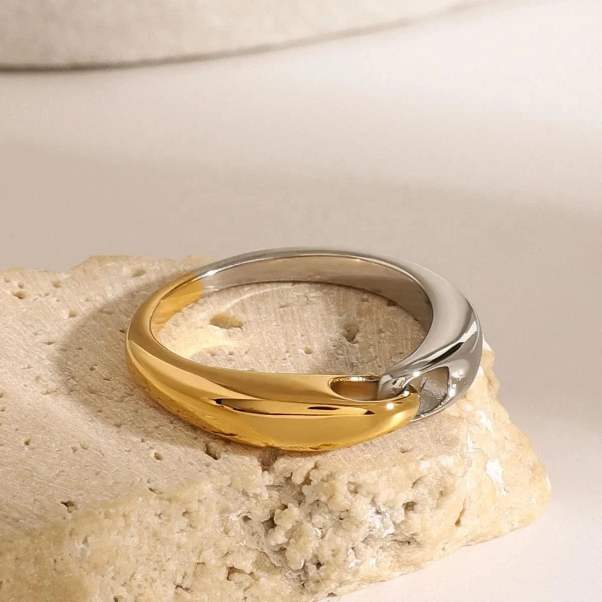 Resizable / Cute / R2475 R2475 Jewelry Gold and Silver Color Chain Ring 18K PVD Gold Plated Stainless Steel  Ring FOR Women