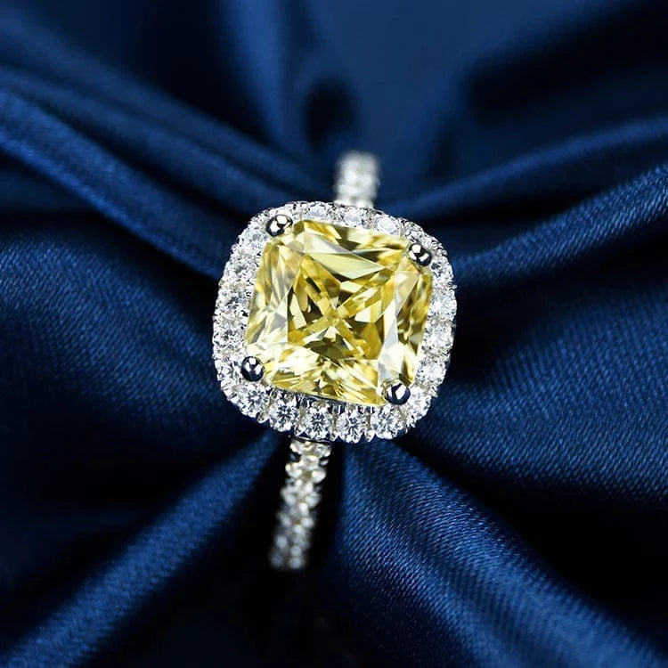 Resizable / Romantic / resizable  ring Cushion shape yellow moissanite gemstone  lady's  resizable  ring  S925 fine  jewelry