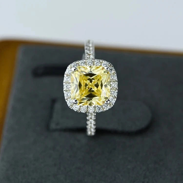 Resizable / Romantic / resizable  ring Cushion shape yellow moissanite gemstone  lady's  resizable  ring  S925 fine  jewelry