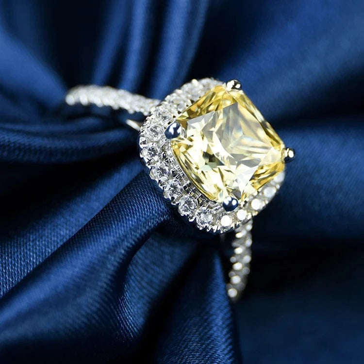 Resizable / Romantic / resizable  ring Cushion shape yellow moissanite gemstone  lady's  resizable  ring  S925 fine  jewelry