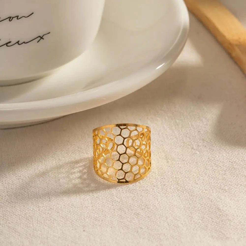 Resizable / Trendy / R1978 R1978 Arrival 18K Gold Plated Stone Finger Ring Stainless Steel filigree Open Ring for girls