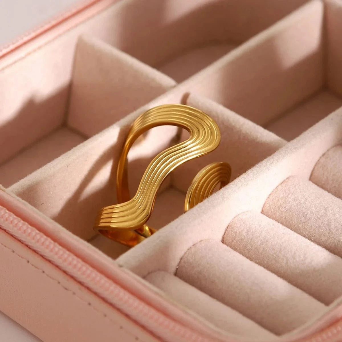 Resizable / Trendy / R2518 R2518 18k Gold Stainless Steel Twist Abstract Open Ring Statement Jewelry