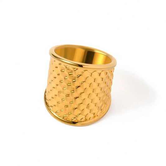 Resizable / TRENDY / R2690 R2690 Designer 18K PVD Gold Plated Fish Scale Rings 18k Real Stainless Steel Gold Plated Fashion Ring For Women