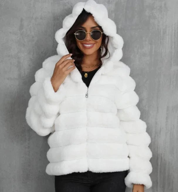 S / White Custom logo Winter Solid Faux Fur Coat Short Faux Fur Woman Coat Chinchilla Faux Mink Fur Coat for Ladies