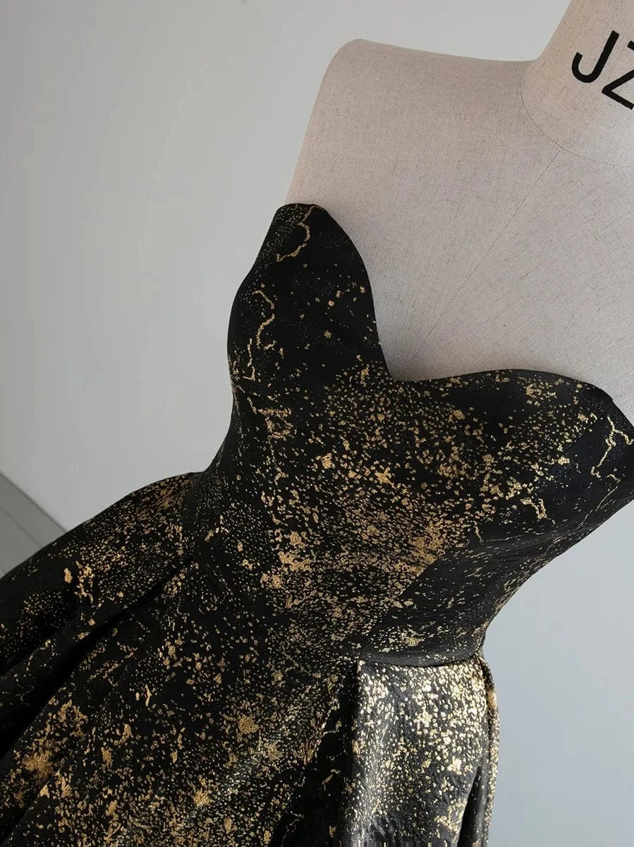 S1055T 2024  Elegant Royal Style Evening Dress High-Level Sense Host Classic Long Skirt Half Sleeve Spring Green Lace Appliques