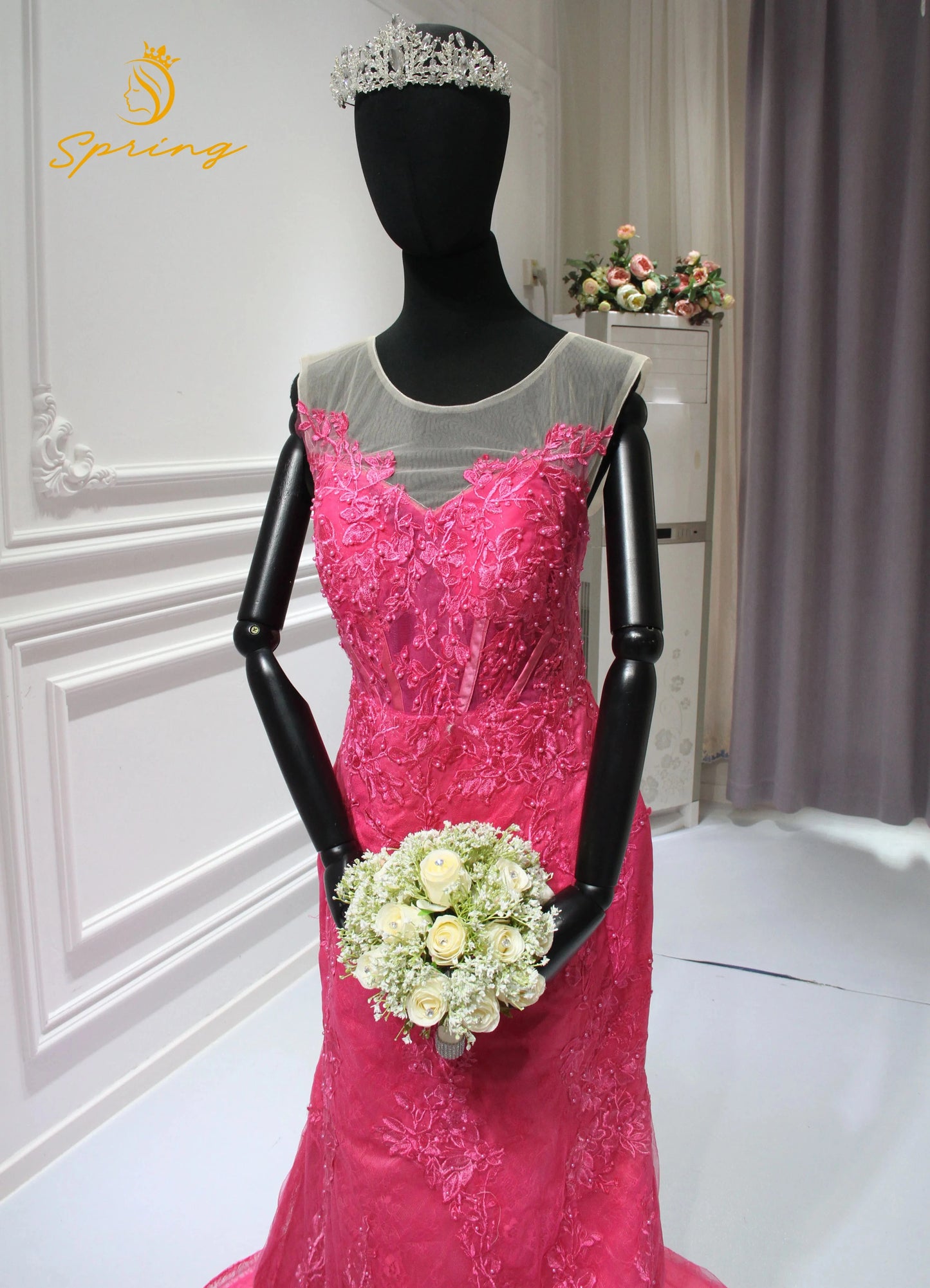 S1299T    2024 New Hot Selling Royal-Design Bridal Gowns High-Cut Sexy Shoulder-Length Evening Dresses Half Sleeve Chapel Train