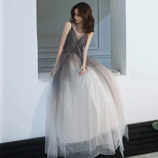 S1538T  2024 Royal Style Wedding Gown Fashionable Light Luxury Classic Elegant A-Line Lace Wrap Waistline Chapel Train Zipper