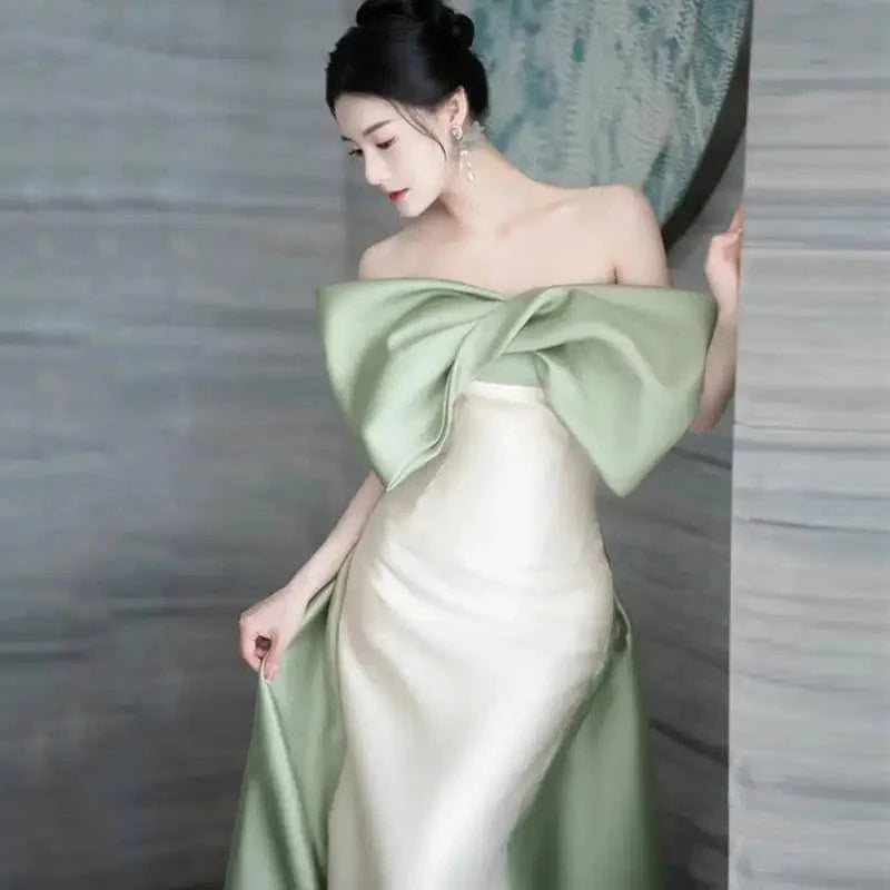 S1631T  2024 Bohemian Style A-Line Wedding Dress Custom High Quality Long Sleeve Wrap Lace Waistline Chapel Pattern