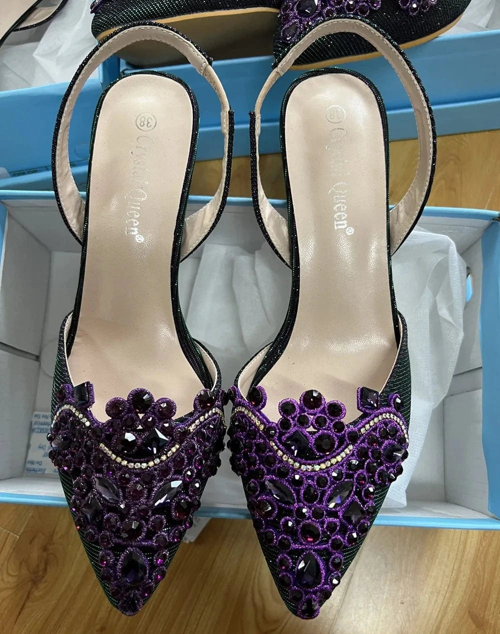 S4829F   High quality custom 6cm shallow mouth pointy toe discoloration cloth stiletto large size banquet girls wedding shoes