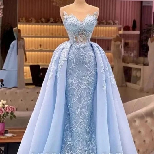 S8919F    2024 New Elegant Royal-Style Bridal Gown Customizable White  with Lace Appliques for Spring Season Sexy Wedding Dress