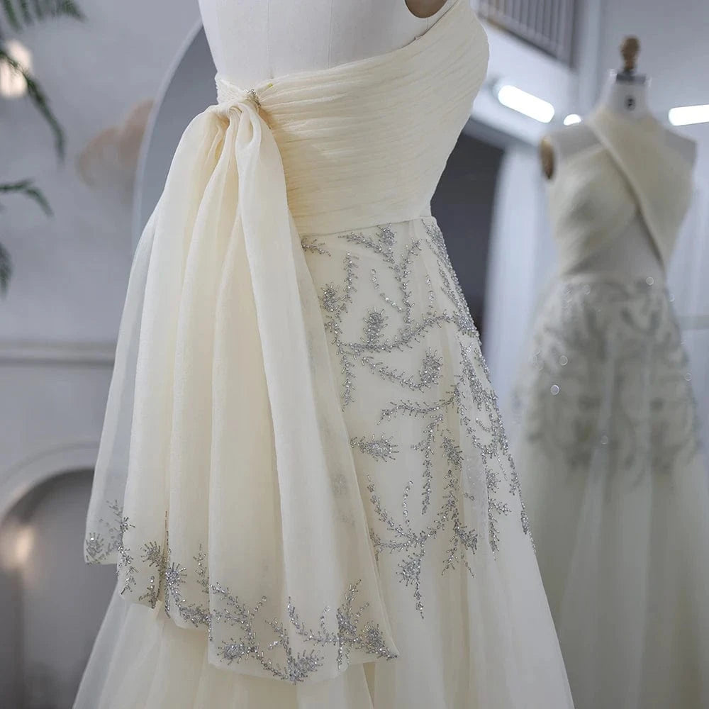 Saudi Arabic Halter Beige Dubai Evening Dress For Women Wedding Luxury Crystal Dubai Long Prom Party Dresses Sz444