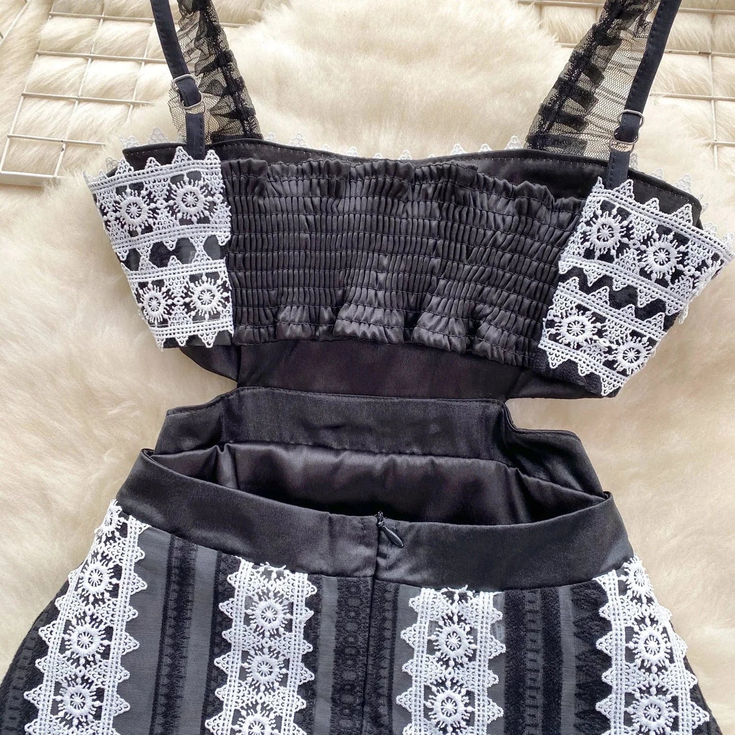 Senior Sense Wear With Sweet Lace Slip Dress Design Sense Of Color Contrast Patchwork Hollow Waist Dress Women