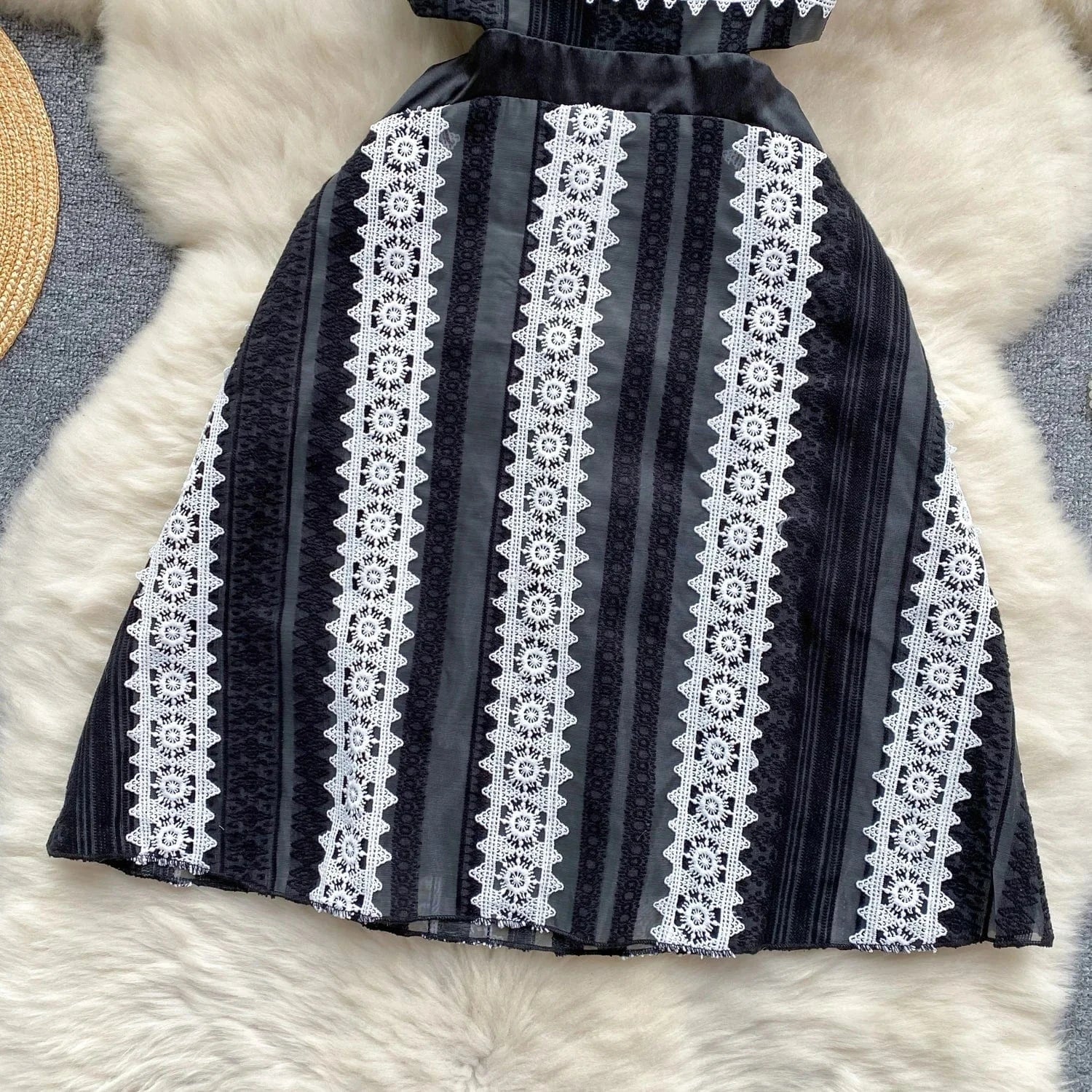 Senior Sense Wear With Sweet Lace Slip Dress Design Sense Of Color Contrast Patchwork Hollow Waist Dress Women