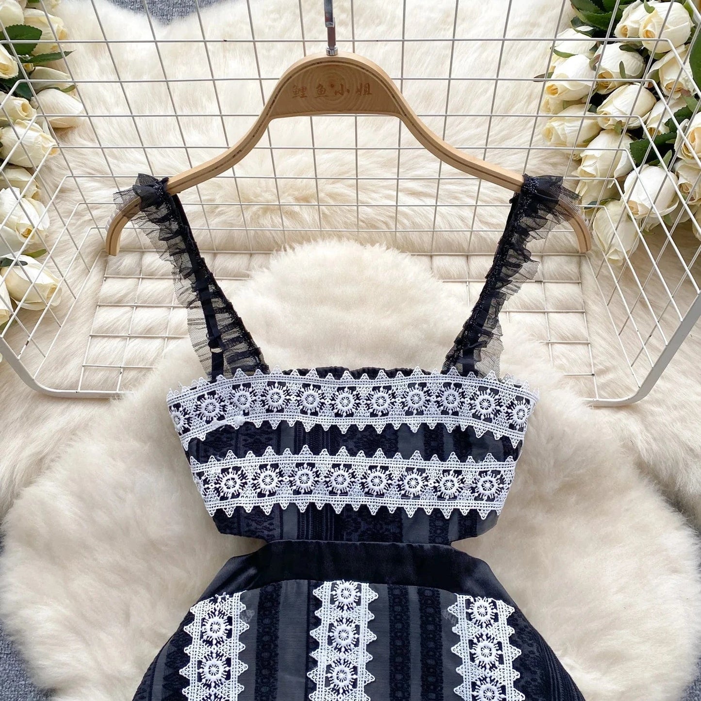 Senior Sense Wear With Sweet Lace Slip Dress Design Sense Of Color Contrast Patchwork Hollow Waist Dress Women