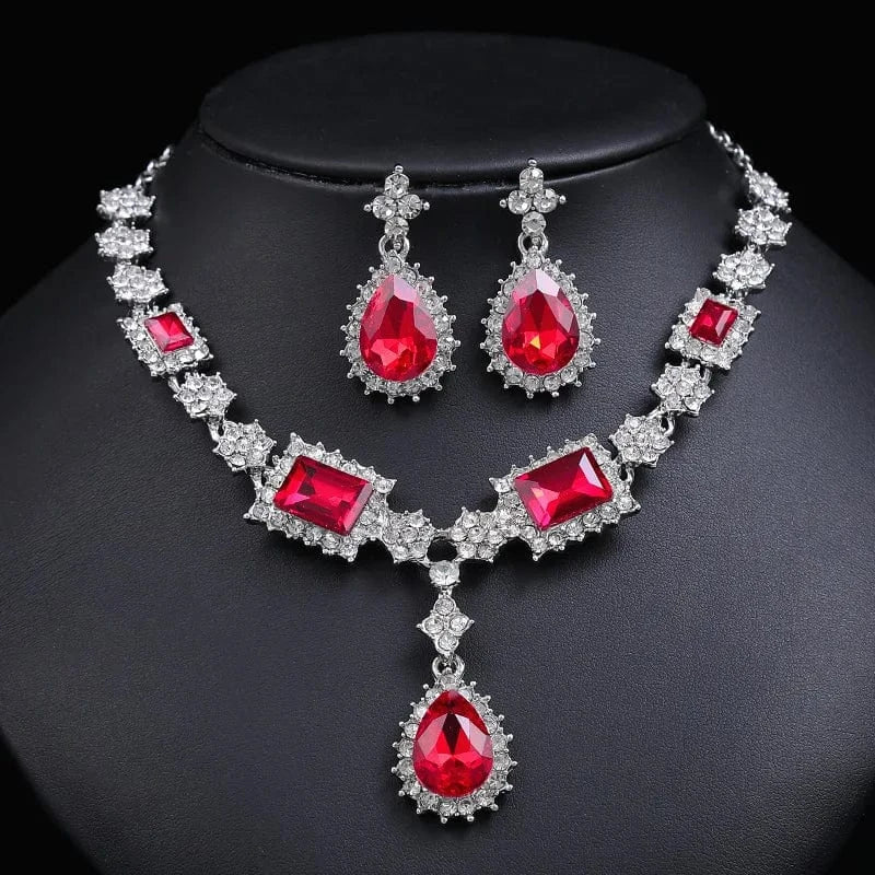 Set / C2 Exaggerated fashion metal geometry flash gem necklace earrings set High-grade crystal jewelry accessories for woman Top Quality