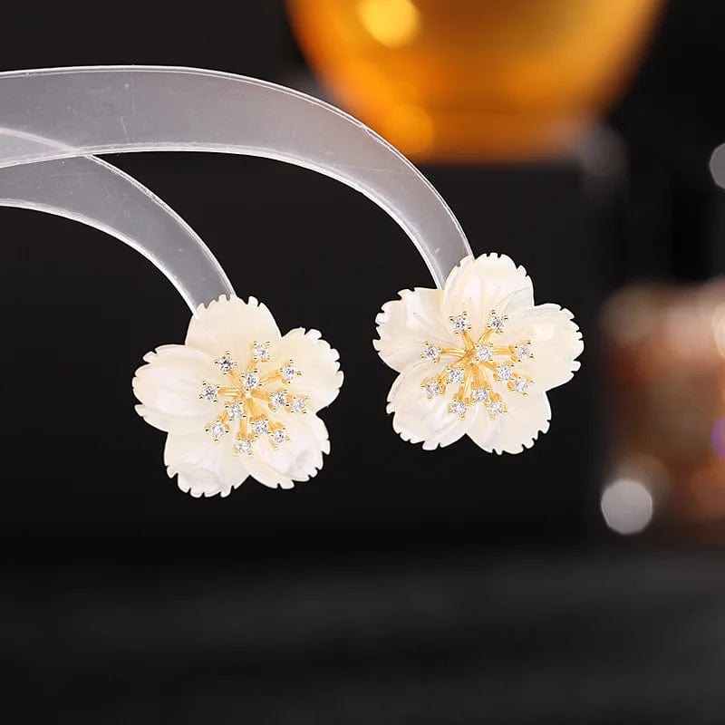 Shell Flower Earrings / C1 S925 Silver Needle White Color Shell Flower Earrings For Women Wedding Party Jewelry Cz Zircon Floral Statement Stud Earrings