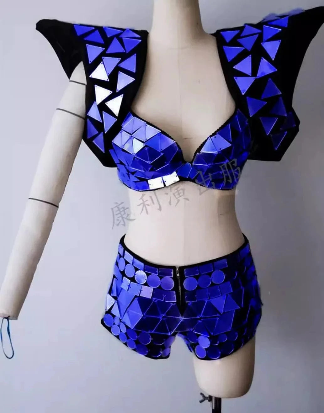 Shiny Bling Sequins Bikini Bra + Shorts 2 Piece Set Women Exotic Dancewear Outfit Set Club Show Singer Stage Performance Costume