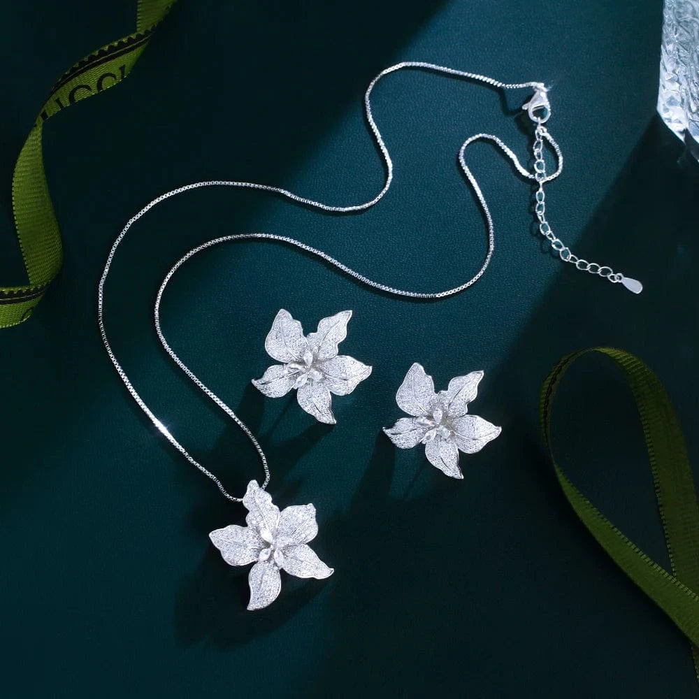 Shiny CZ Stone Big Flower Engagement African Fashion Jewelry Set for Women Micro Setting Zircon Flowers Necklace and Earrings
