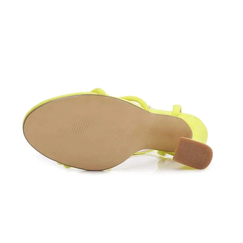 Shoes Stock New Women Shoes Solid Color Round Head Stiletto Heels Women Buckle Fashion Sandals