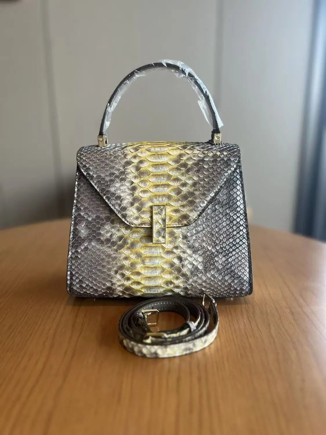 Shoulder Bag Genuine Snake Leather Elegant Casual Luxury Chic - SN Wigs & More