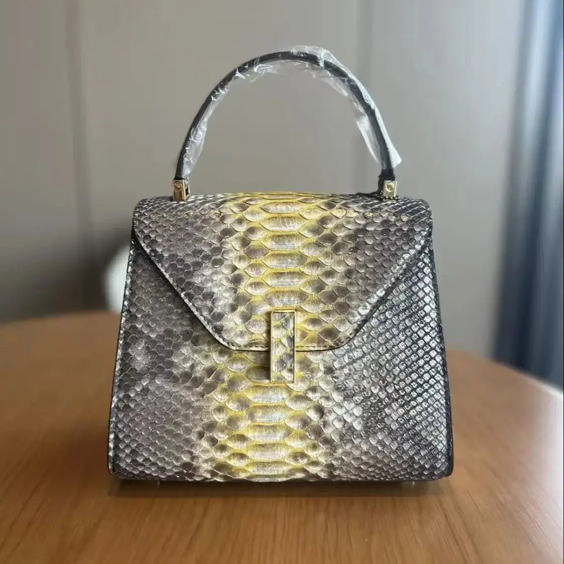 Shoulder Bag Genuine Snake Leather Elegant Casual Luxury Chic - SN Wigs & More