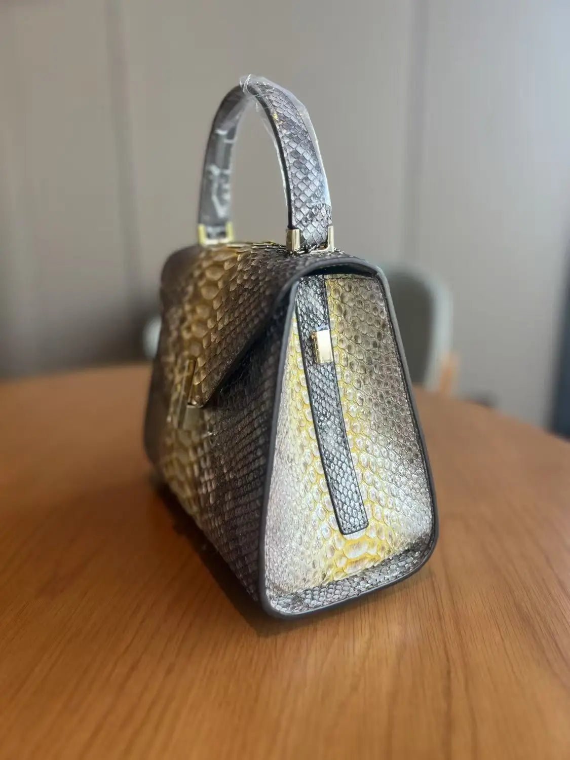 Shoulder Bag Genuine Snake Leather Elegant Casual Luxury Chic - SN Wigs & More