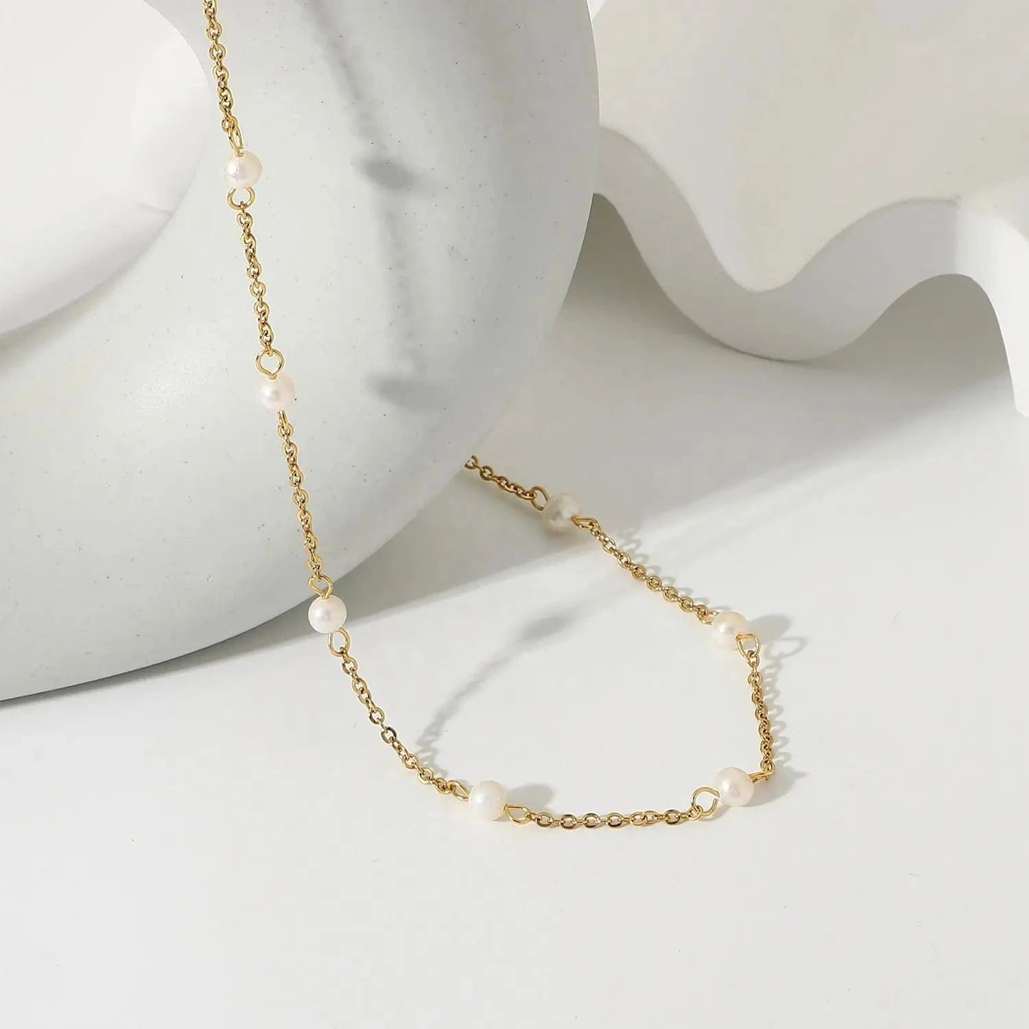 simple / N2507 N2507 New Arrival 18K Gold Plated Pearl Charms Necklace Stainless Steel Link Chain Small Pearl Necklace